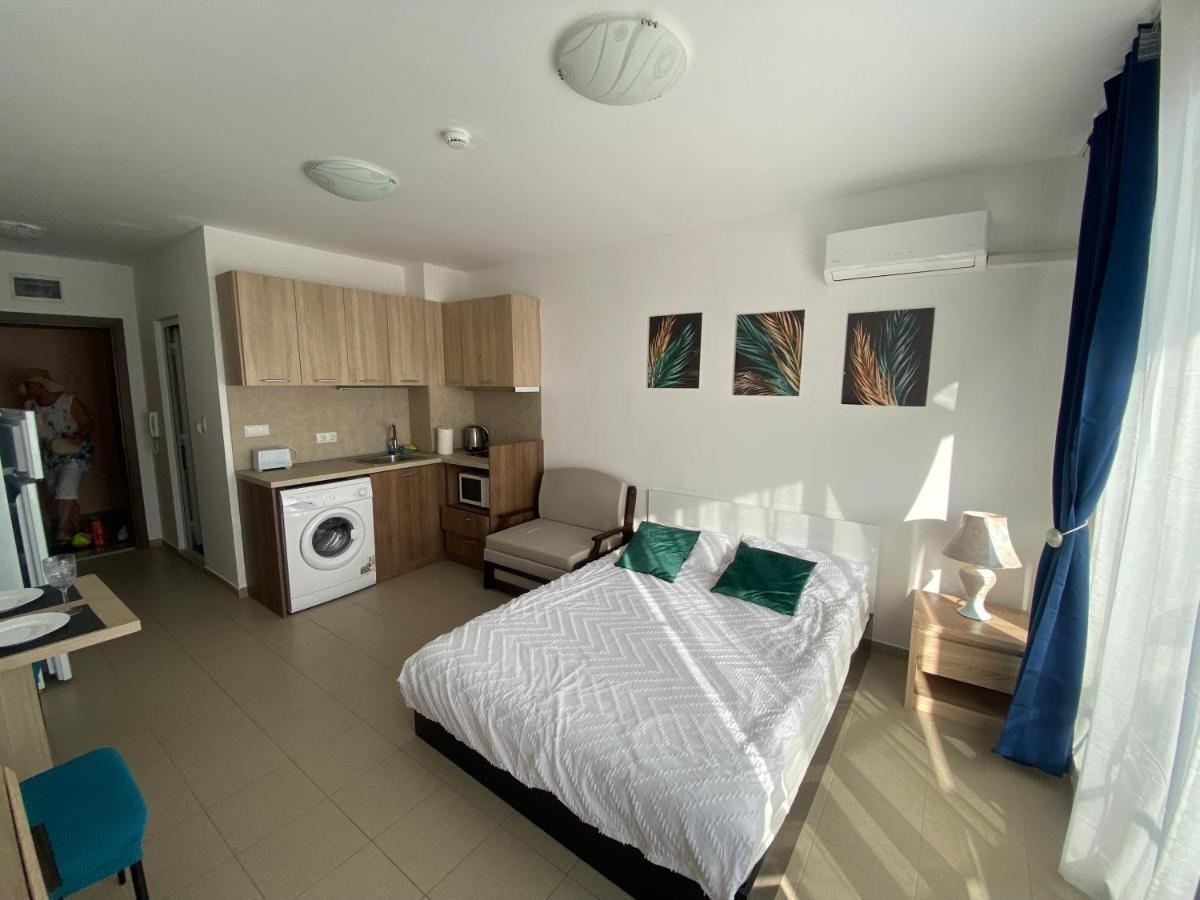 Admiral Plaza Apart otel Sunny Beach Dış mekan fotoğraf